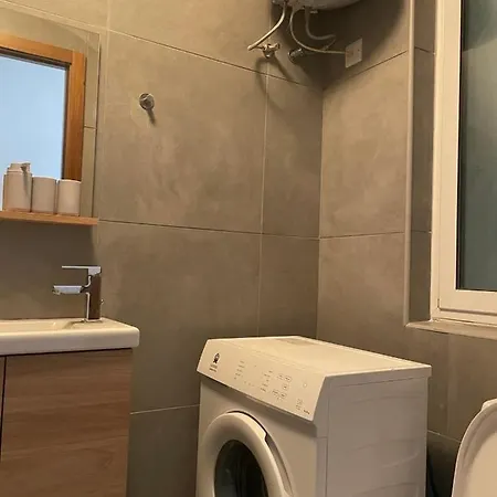 Brick 9 Apartment